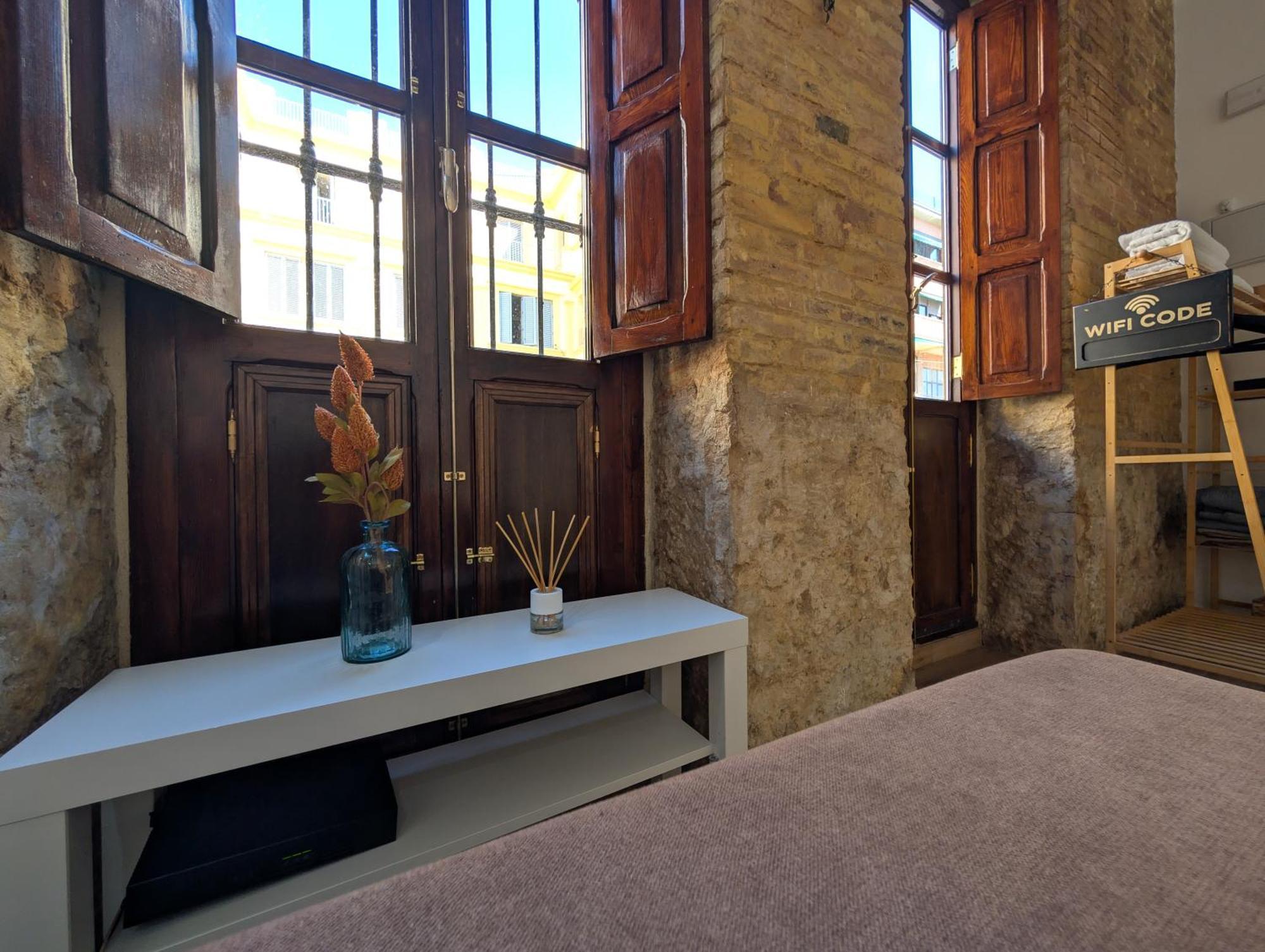 Las Arenas Suites 2 Playa Валенсия Екстериор снимка