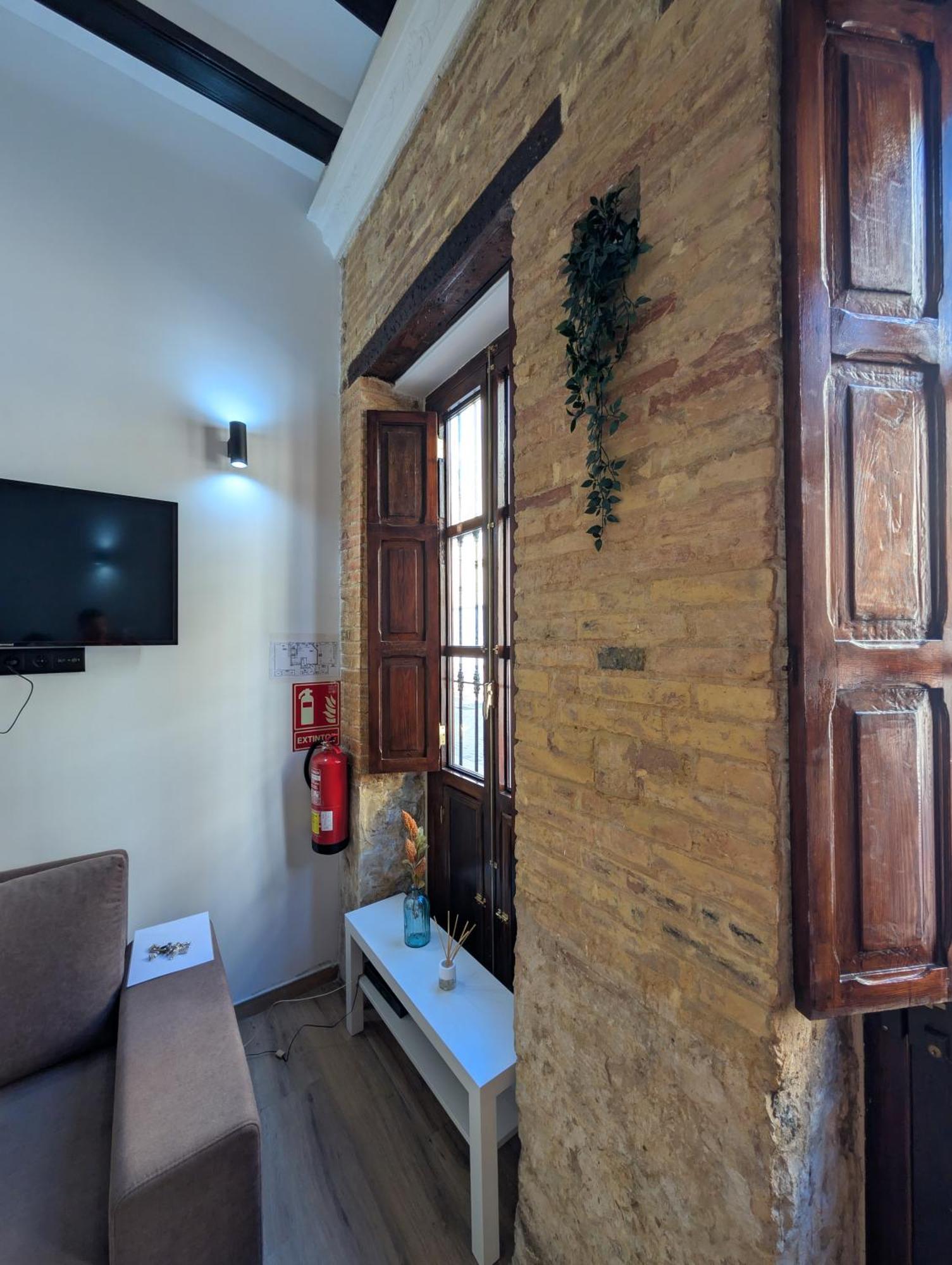 Las Arenas Suites 2 Playa Валенсия Екстериор снимка